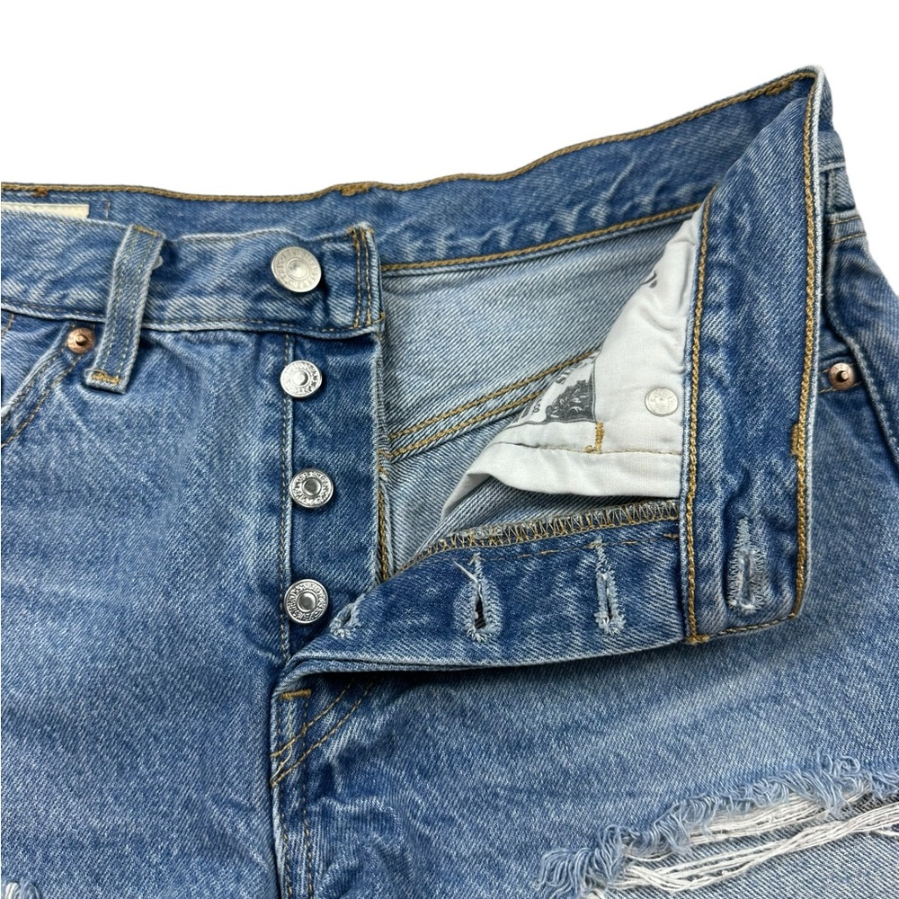 LEVI’S: Premium 501 Women’s Distressed Jean Shorts -Size 26 - Picture 10 of 12